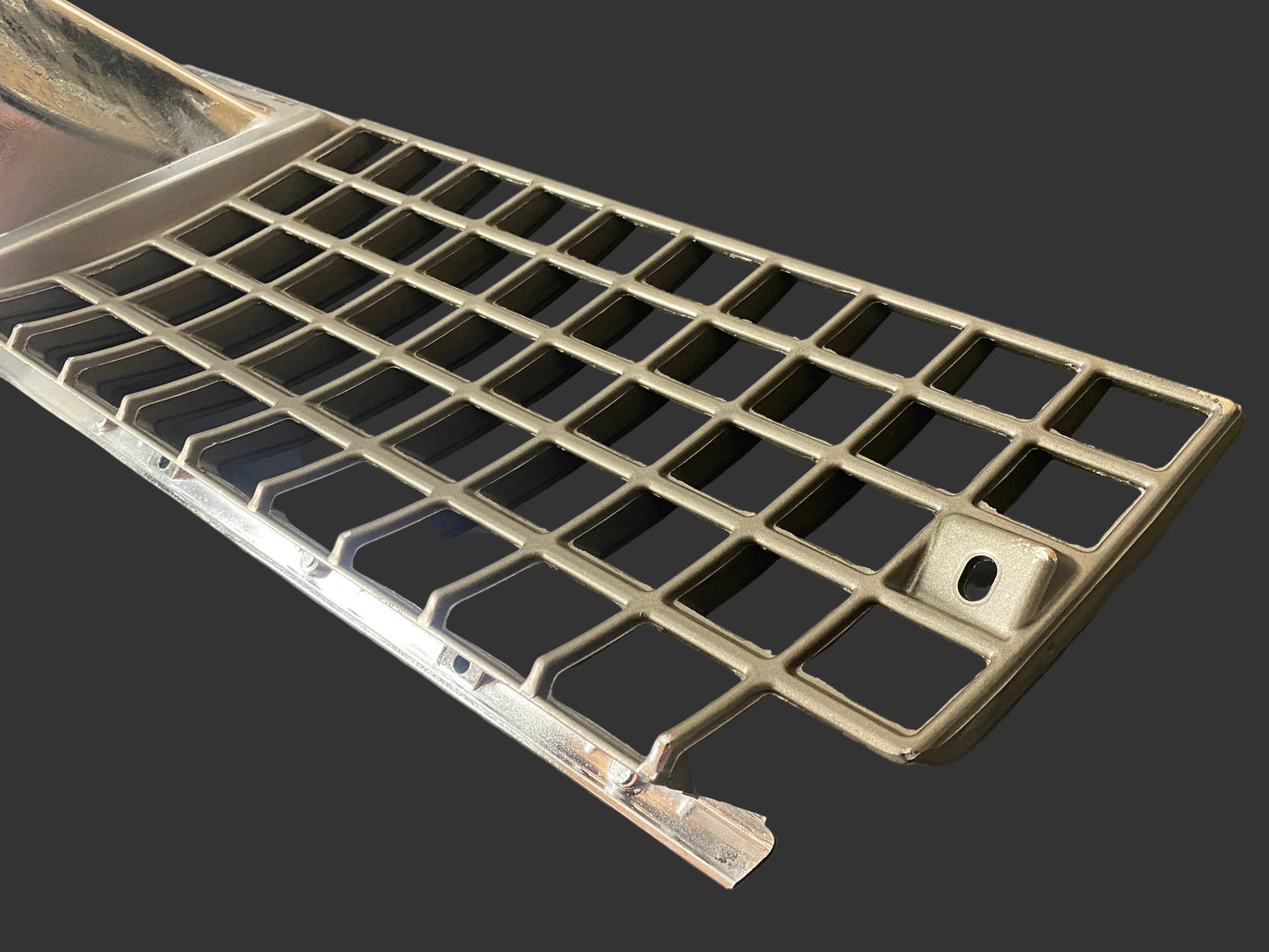 1971 corvette Die Cast Triple Chrome Plated Front Grilles (Pair)