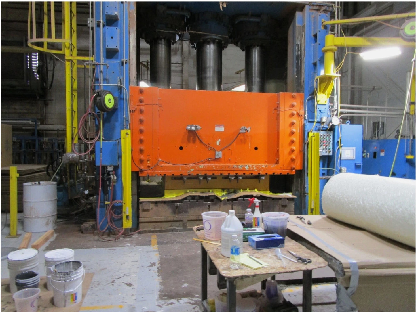 1967 Corvette 427 Big Block Press Molded Fiberglass Stinger Hood